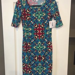 BNWT JULIA DRESS SIZE XS LULAROE